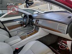 جاكوار XF